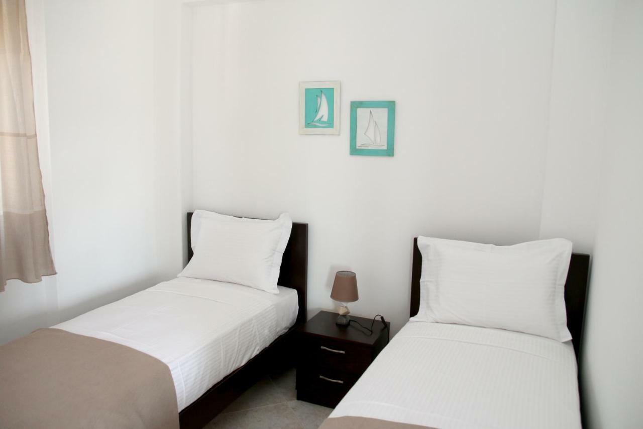 S&S Pura Vida Apartment 帕利乌里翁 外观 照片