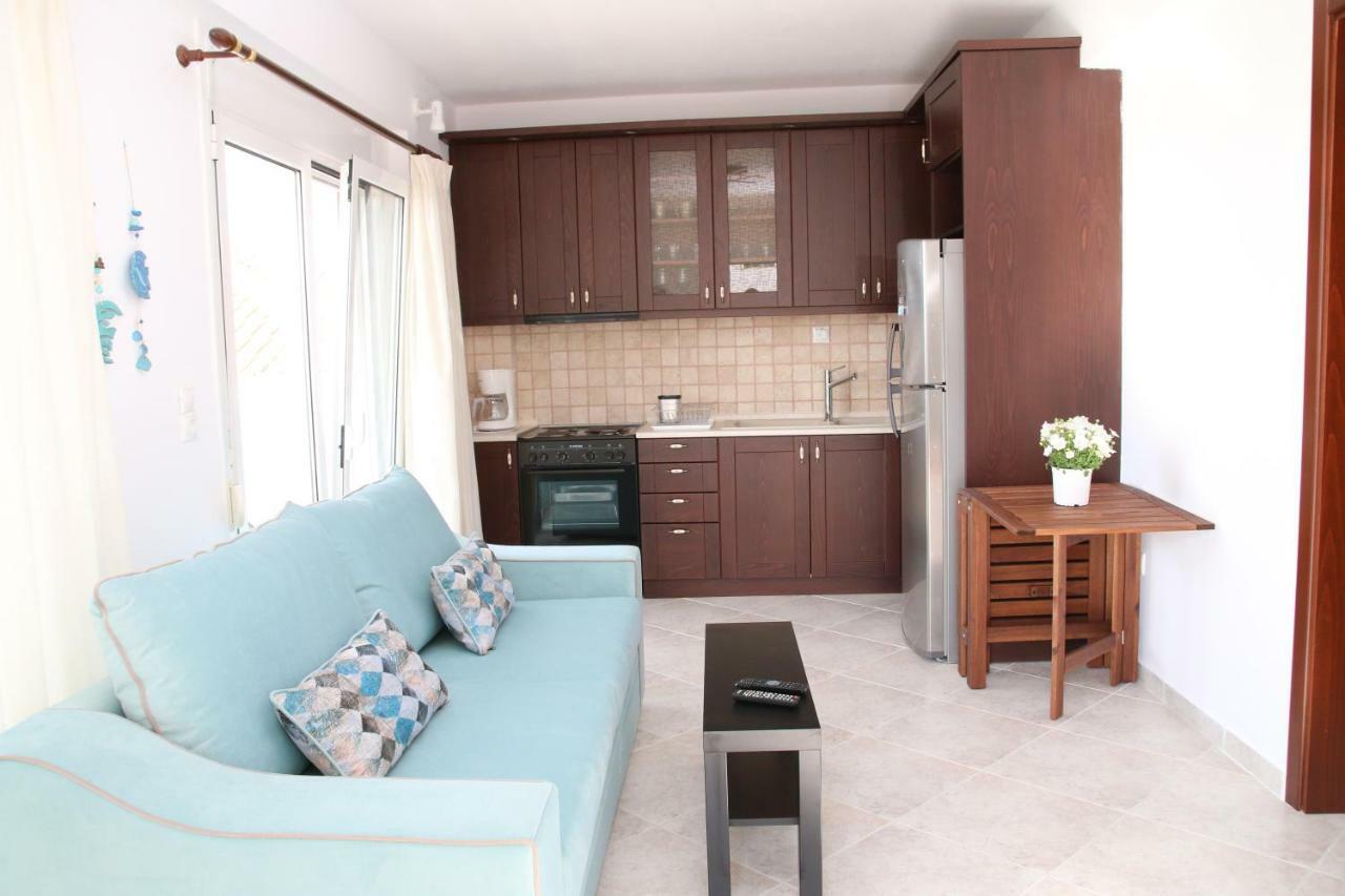 S&S Pura Vida Apartment 帕利乌里翁 外观 照片